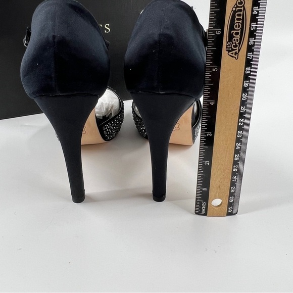 ✅ NWB TALBOTS BLACK BEADED ANKLE STRAPPED HEELS SIZE 9.5 - Picture 9 of 12